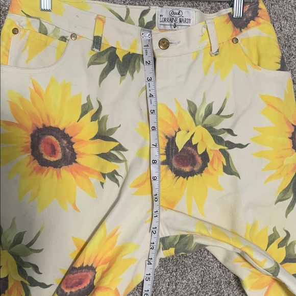 Vintage Lorraine Wardy Sunflower Print High Rise Jeans - Picture 7 of 9